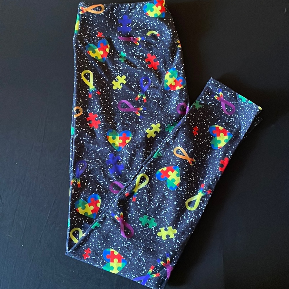 Autism Hearts Buttery Soft New Boutique Leggings.